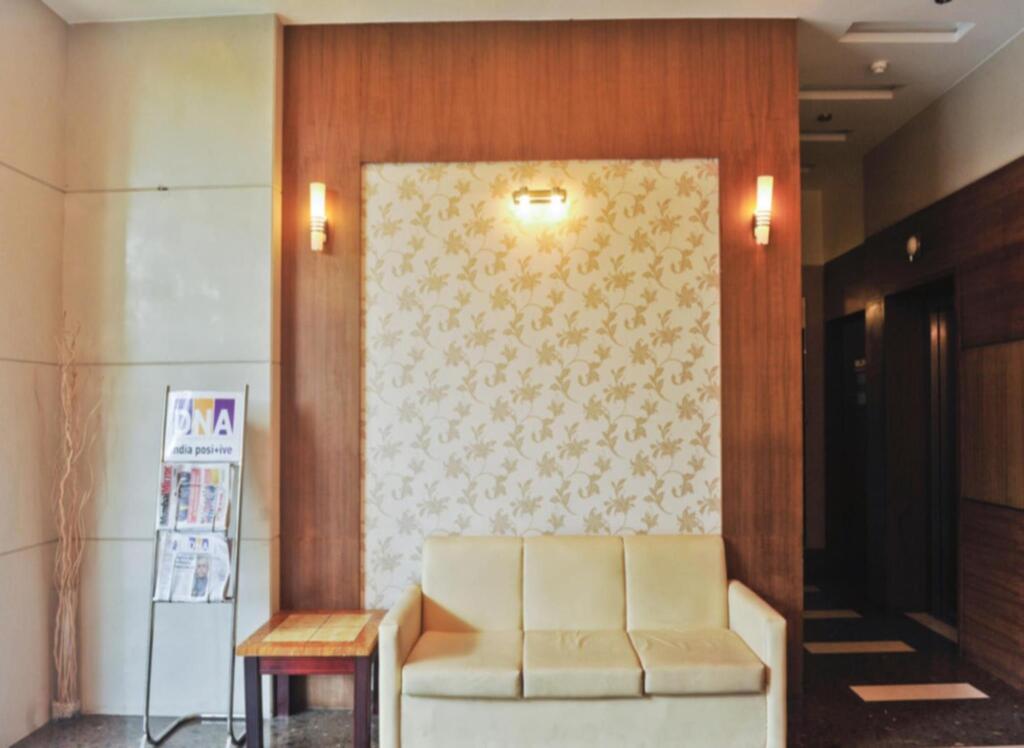 Click Hotel Caliph by null