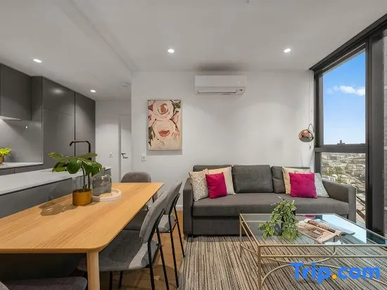 Prime Urban Nest | 2B2B CBD Apartment on Elizabeth