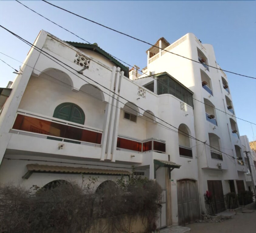 Residence Kakatar by null