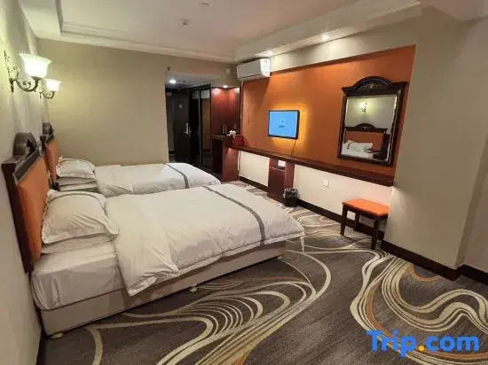 Hansalai Grand Hotel