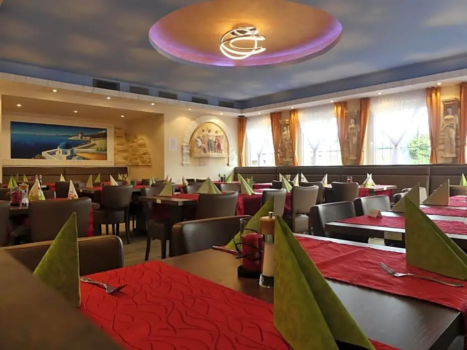 Food & Beverage