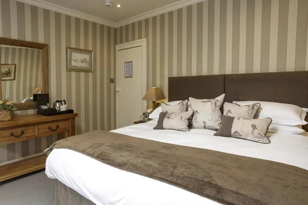 Falcon Manor Hotel - Chambres