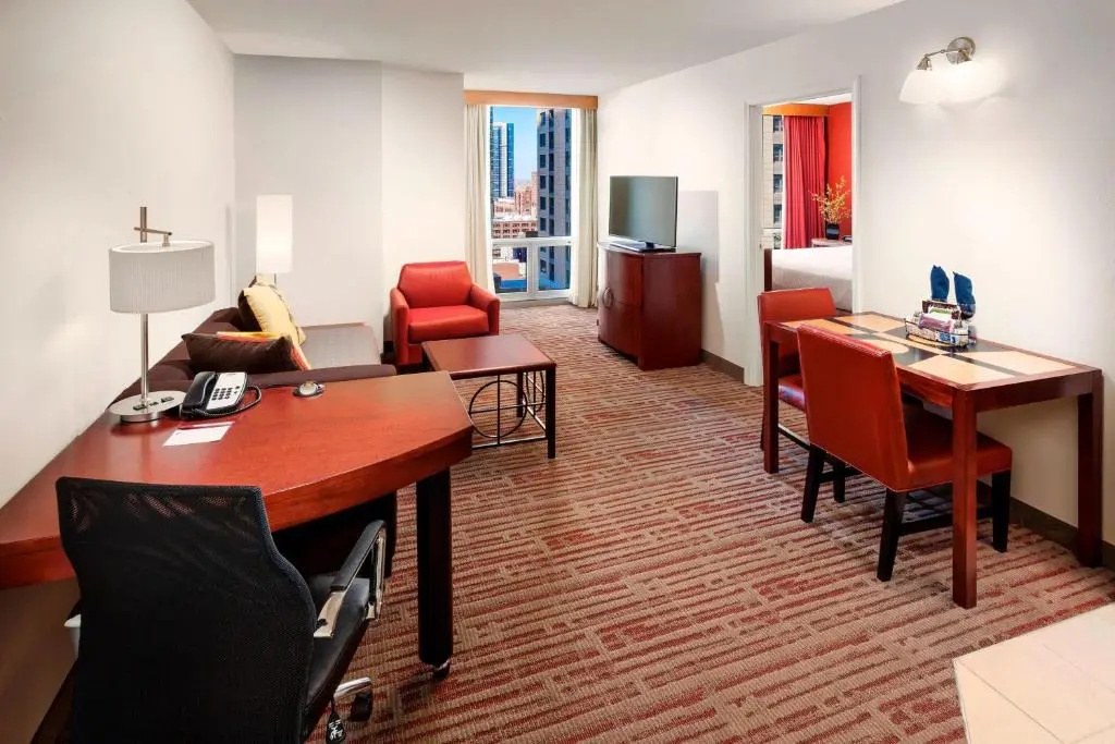 1 Bedroom Suite