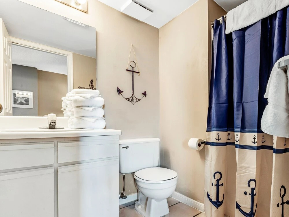 Surf Side Shores by Bender Vacation Rentals