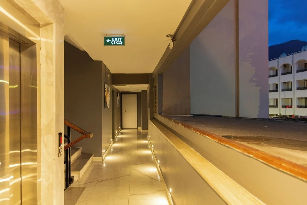 Hotel photo 12