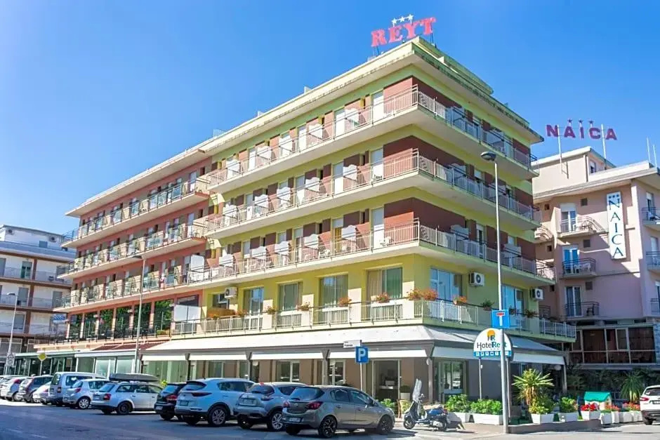 Hotel photo 37