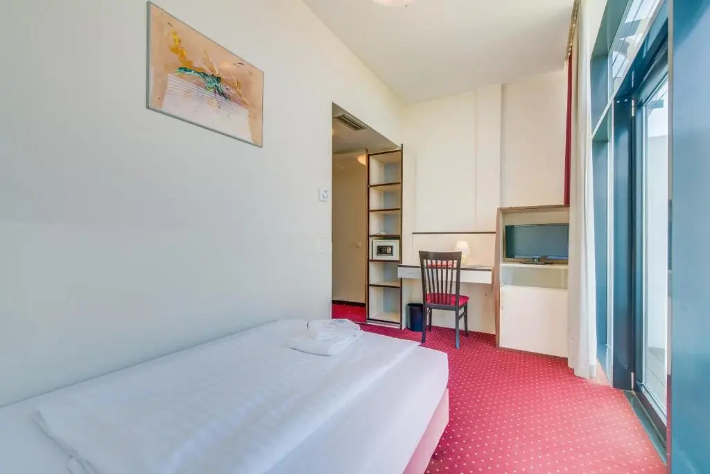 Come Inn Berlin Kurfürstendamm - Chambres