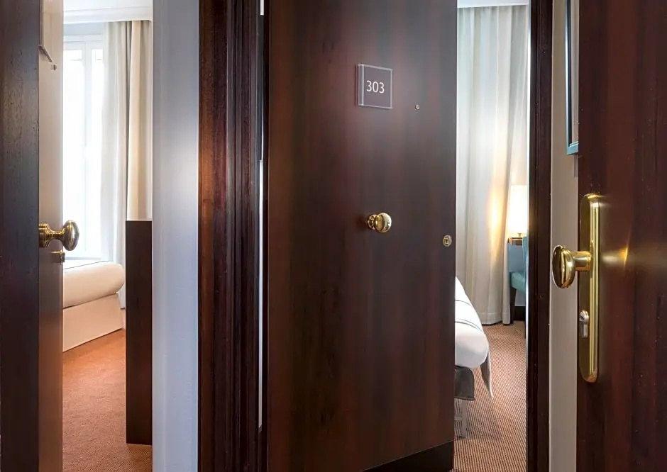 Montfleuri Hotel 77