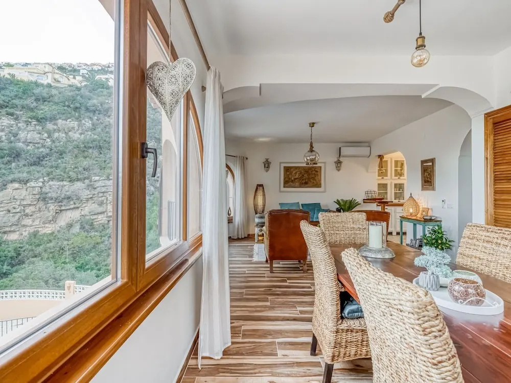 Beautifully Tastefully Decorated Villa in Benitacell With Private Pool