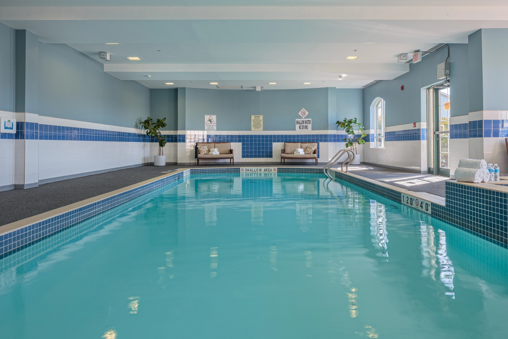 Holiday Inn Express & Suites Belleville by IHG - Général