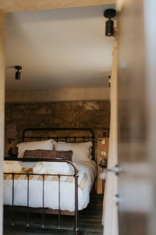Comfort Double room (full double bed)