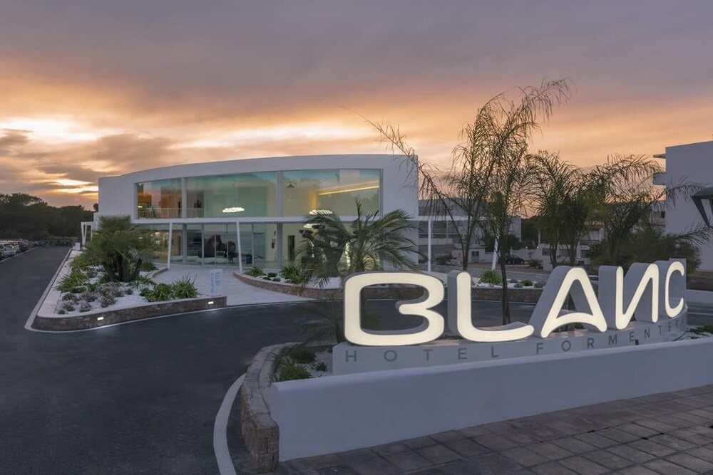Blanco Hotel Formentera