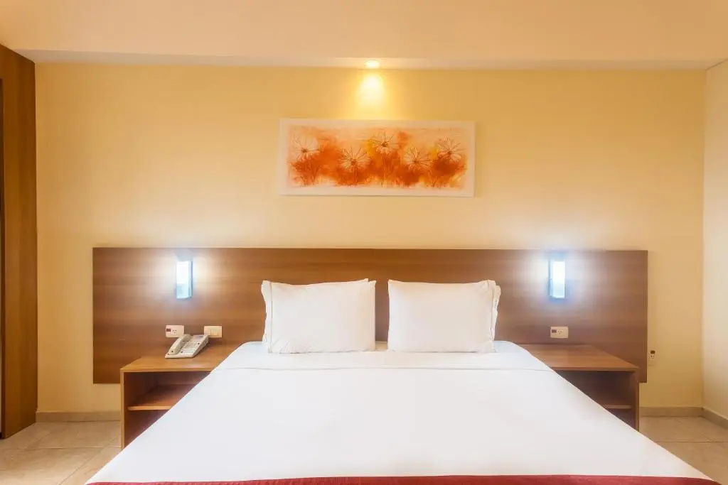Praiamar Express Hotel - Chambres