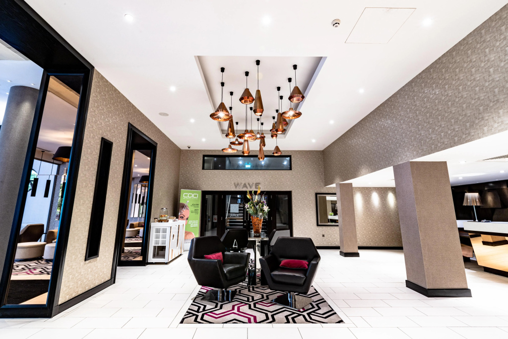 Lobby & Reception