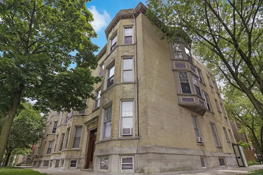 2BR Apt Furnished - Grace 11-1