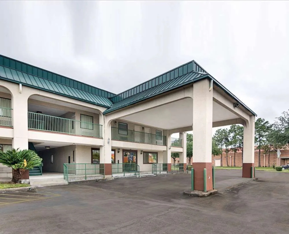 Comfort Inn Brookhollow