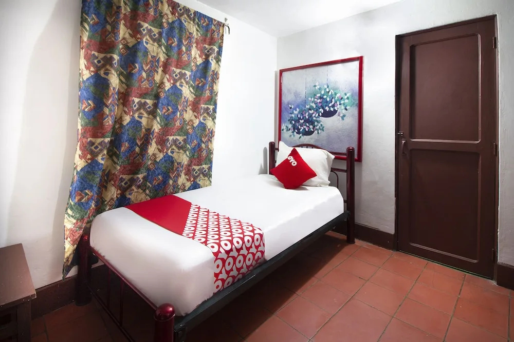 Standard Single room (single bed)