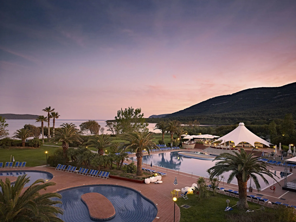 Hotel photo 11