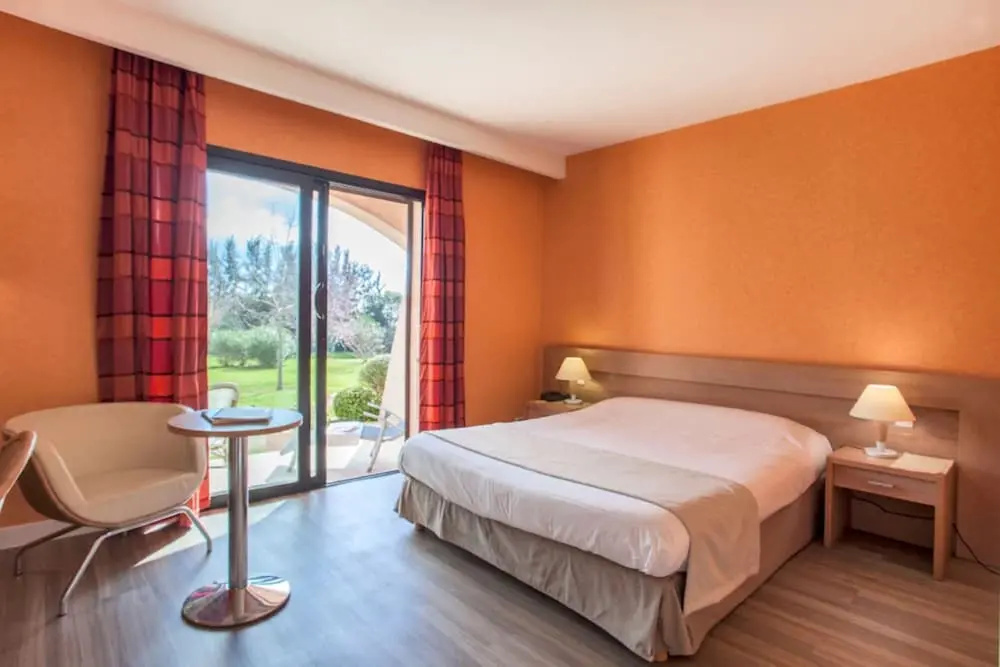 Superior room with balcony