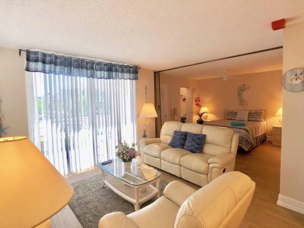 Bonita Beach & Tennis Condo — 4