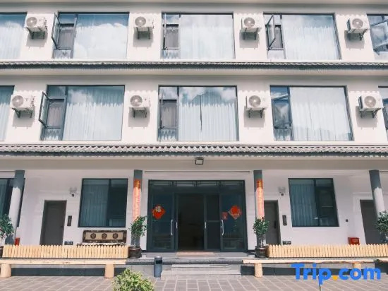 Yunlu Mountain Residence