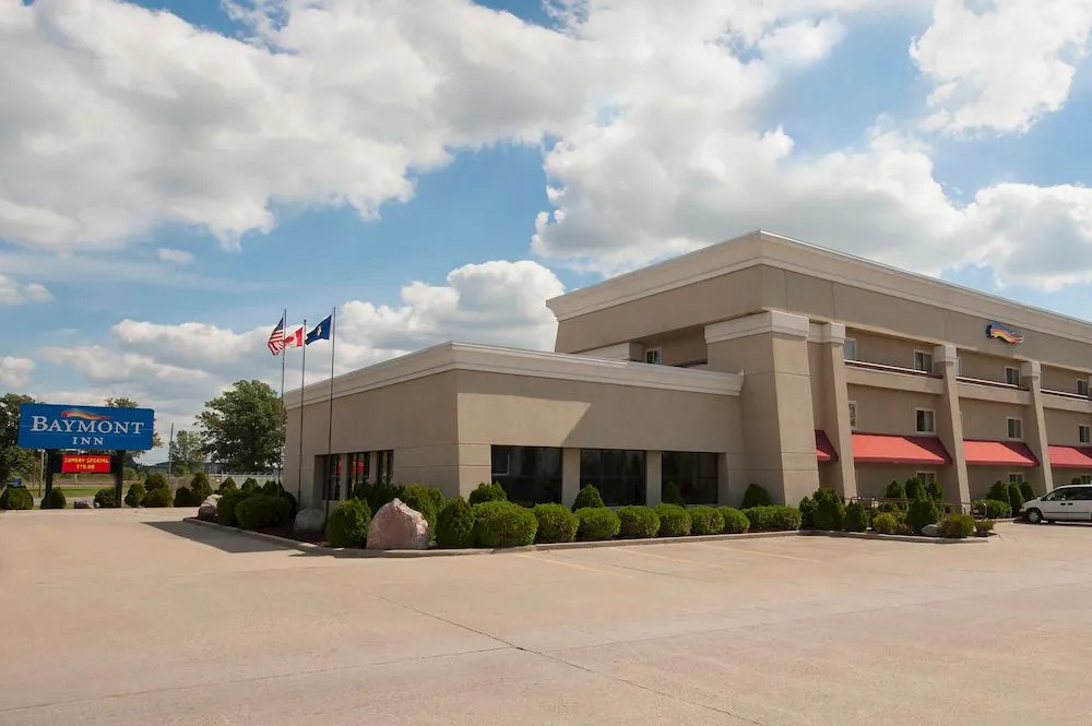 Baymont Inn & Suites Mt. Pleasant