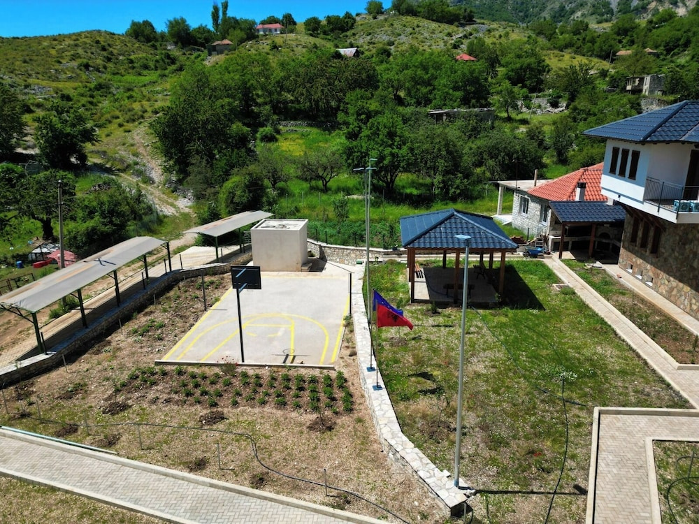 Agroturizem Dr Bizhga