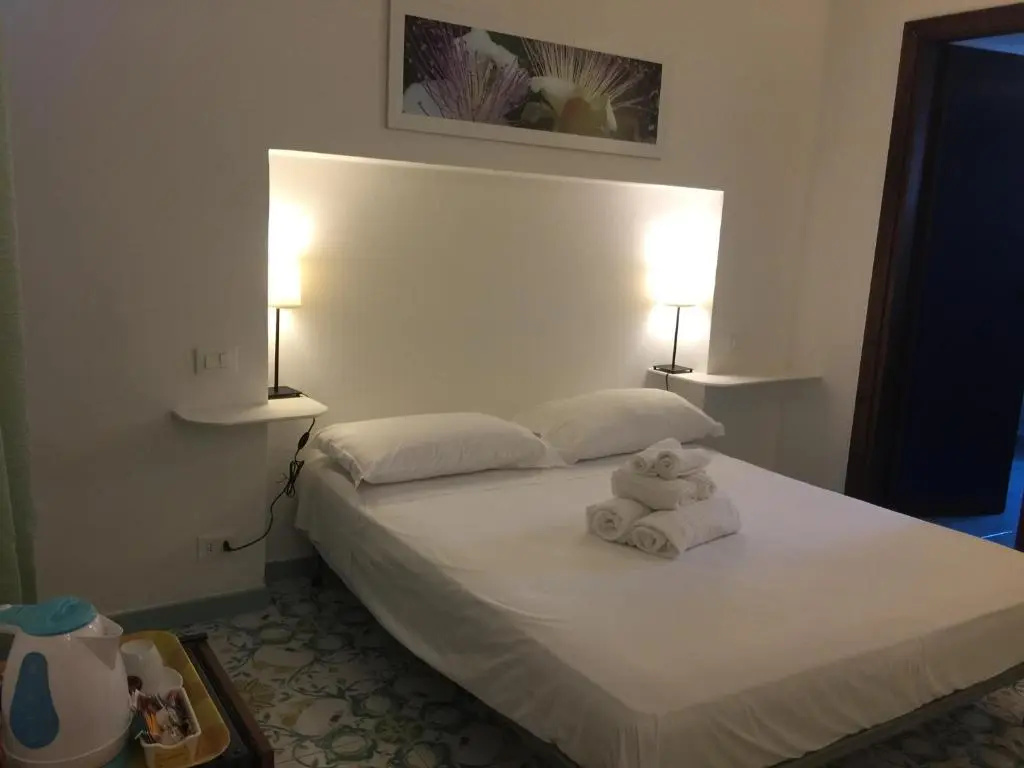 Economy room