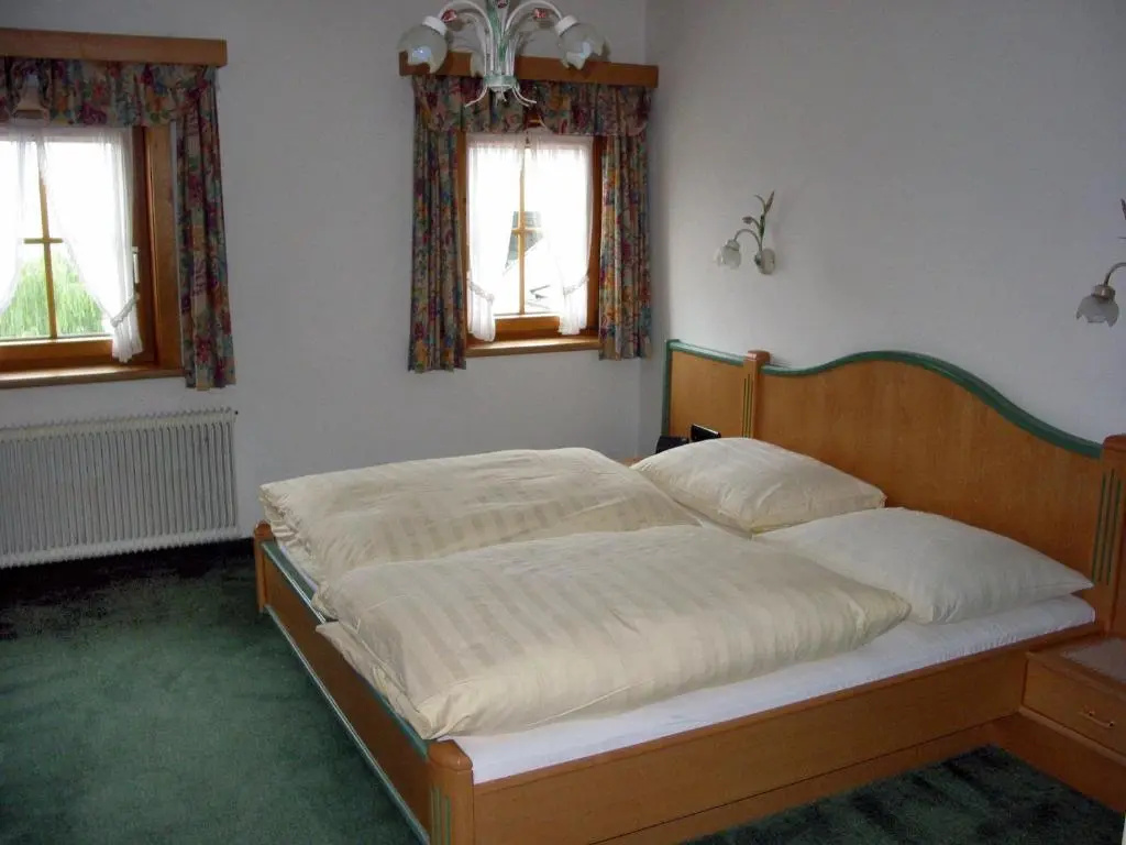 Schweizerhaus - Chambres