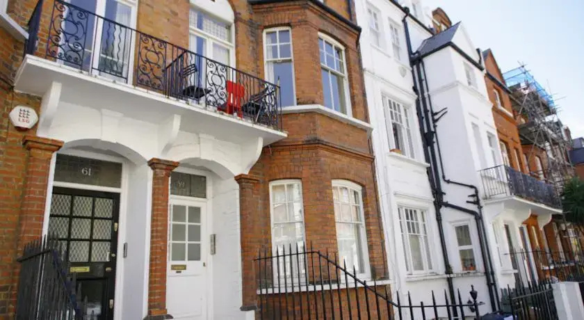 The London Agent - West Kensington Iii