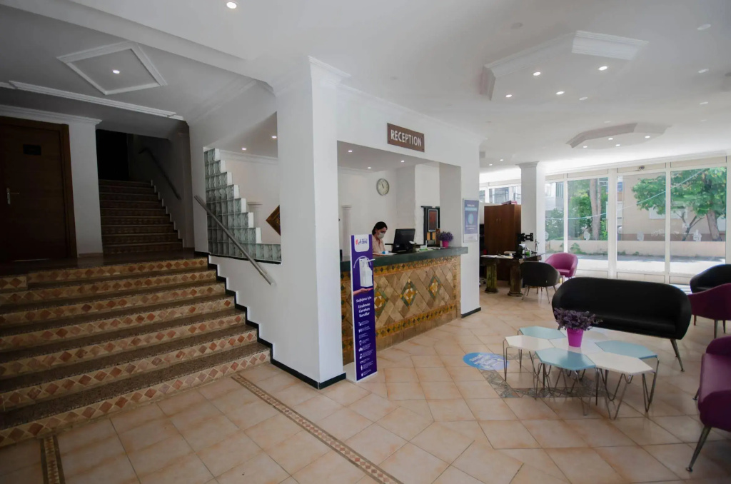 Hotel photo 13