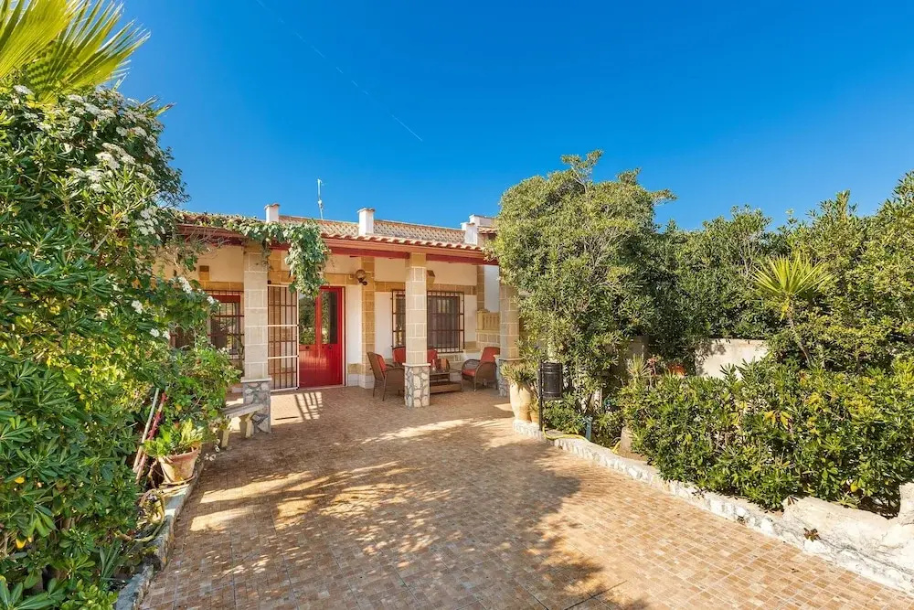 3196 Villa Angela by Barbarhouse