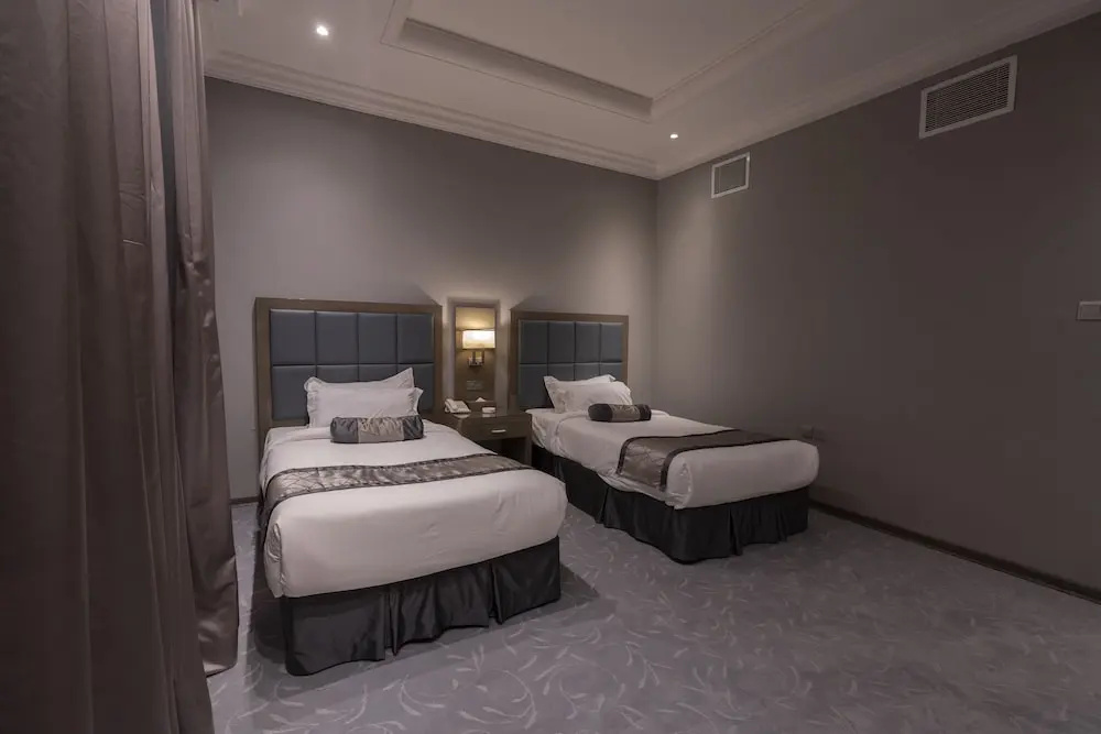 1 Bedroom Standard Double room (twin beds)