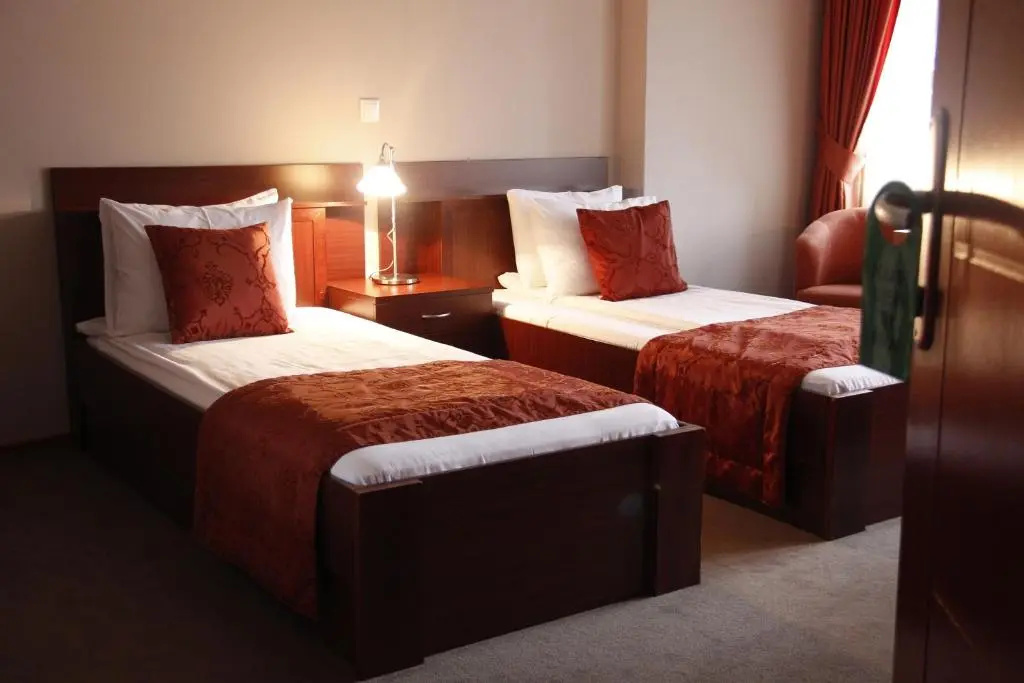 Standard Double room (twin beds)