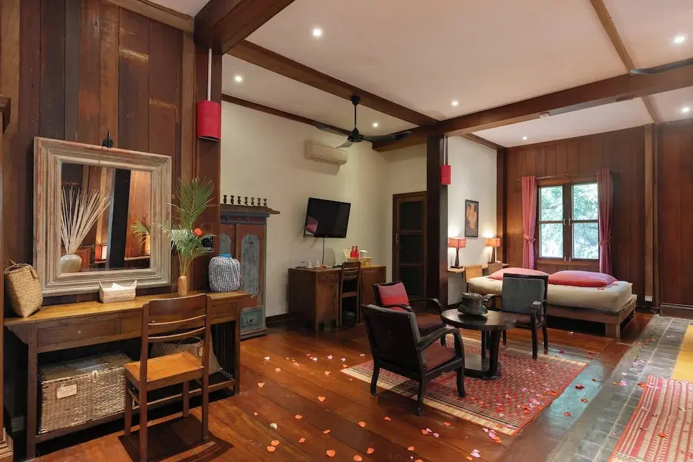 Premium Suite with balcony