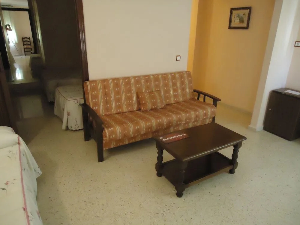 Hotel Velis - фото 7