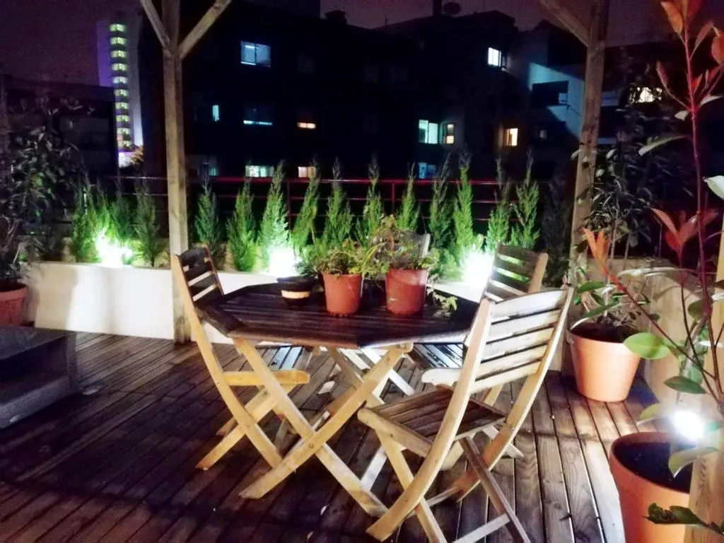 2 bedrooms appartement with lake view furnished balcony and wifi at Porto