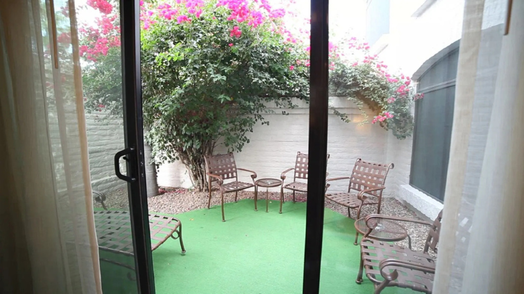 Balcony & Terrace