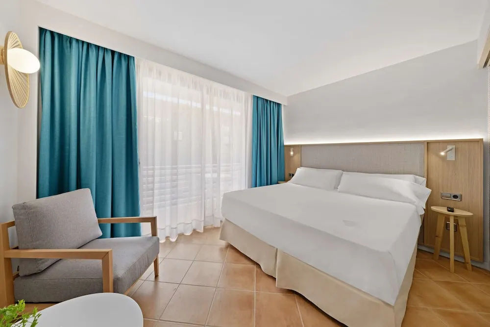 Occidental Cala Viñas - Chambres