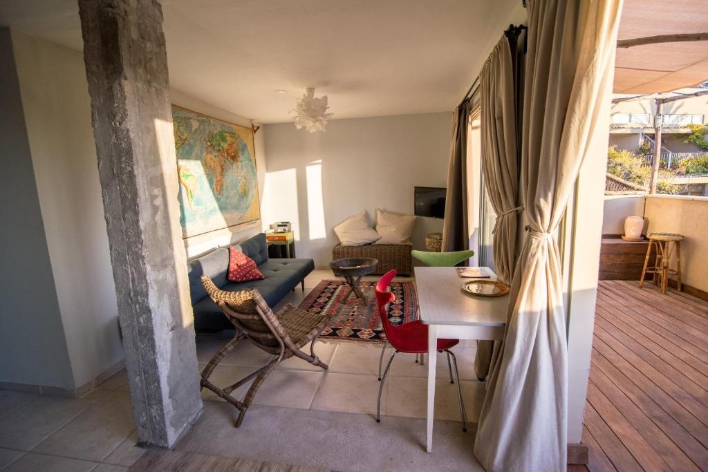Desert Home Image 59