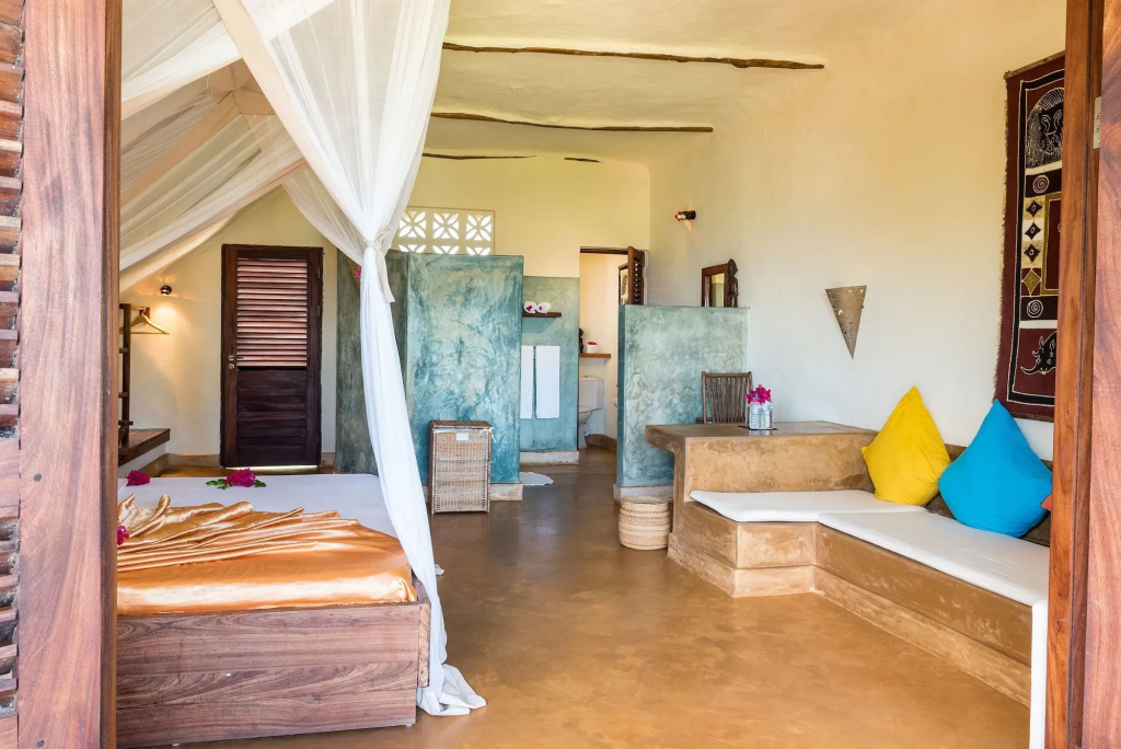 Sunshine Marine Lodge - фото 2
