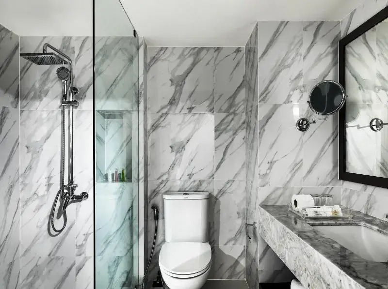 Двухместный номер Deluxe с балконом и с видом на бассейн 2 отдельные кровати в Chanalai Flora Resort, Kata Beach