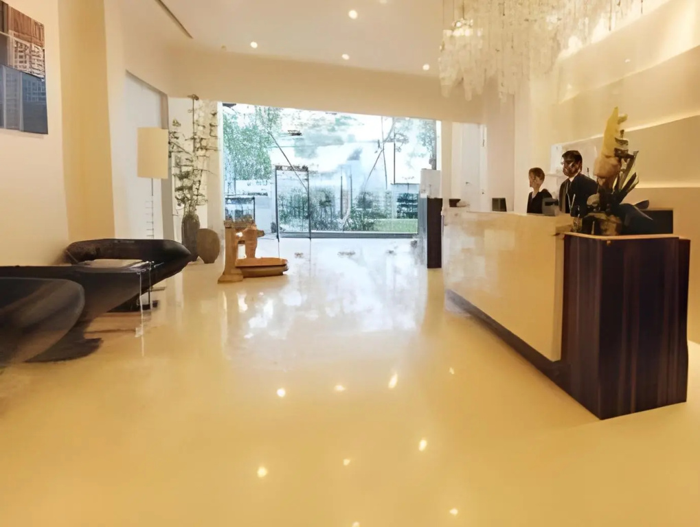 Hotel Inner Circle in Hyderabad