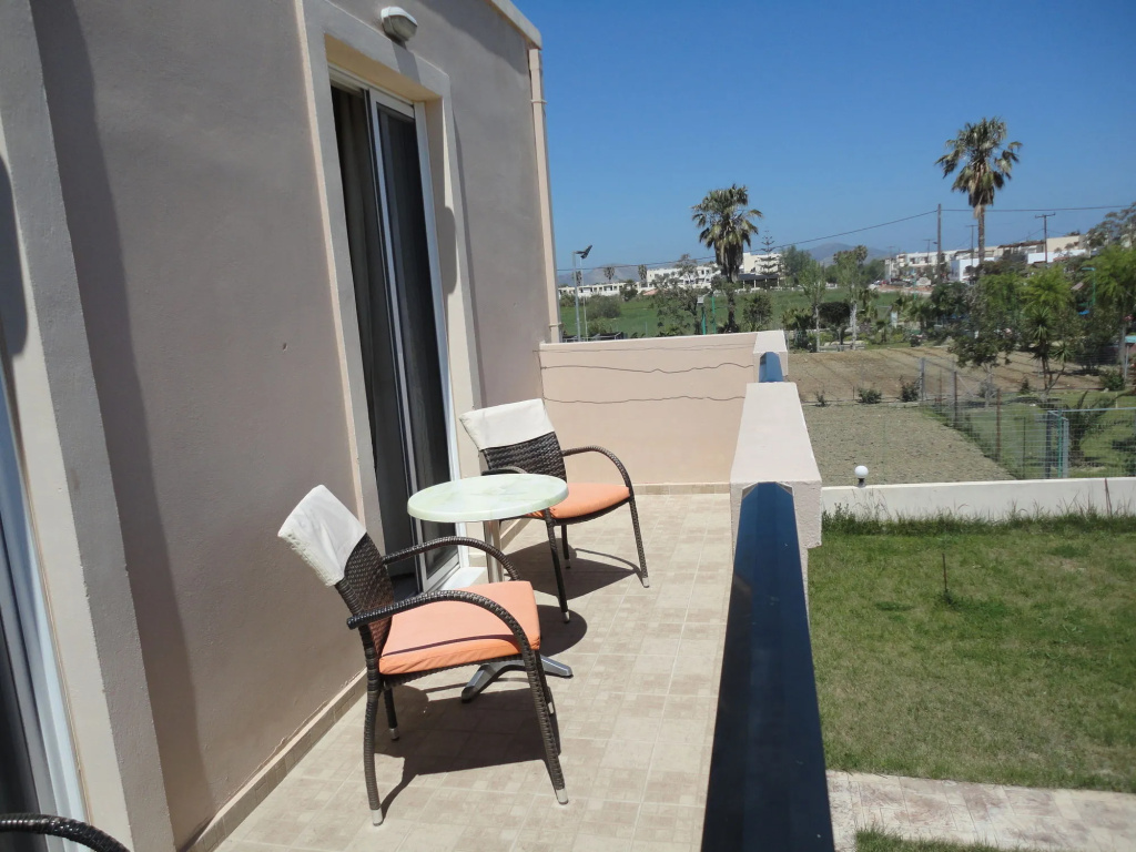 Balcony & Terrace