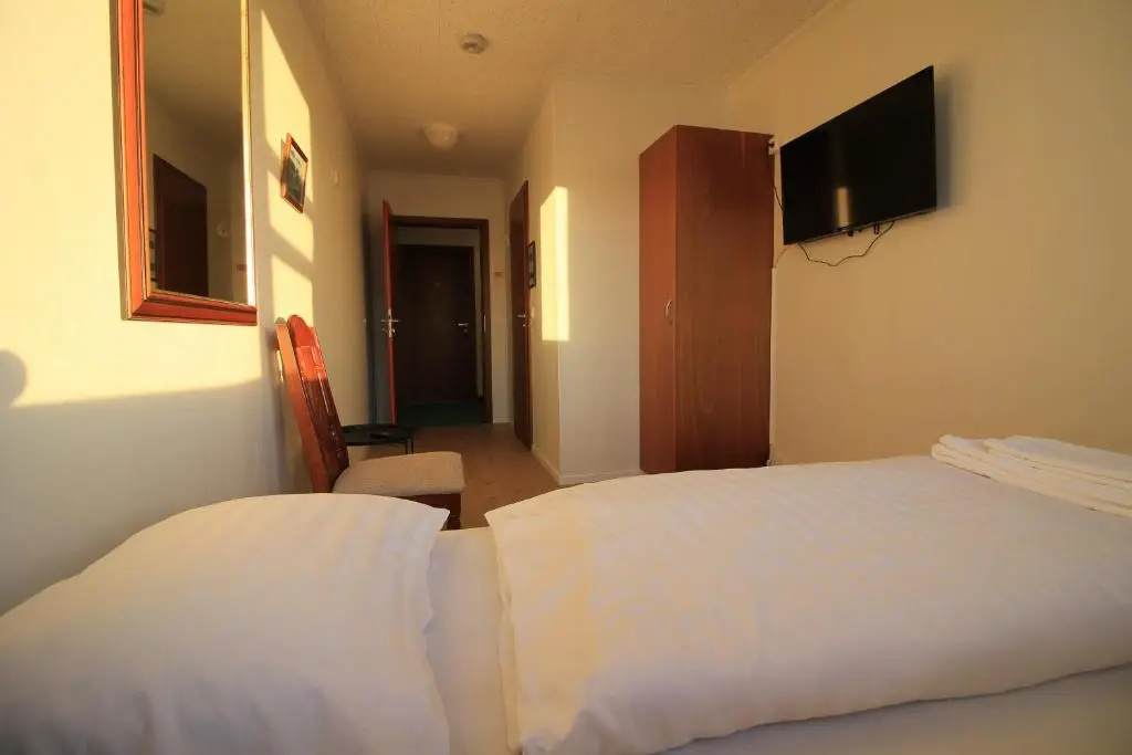 Hotel Hella - Chambres