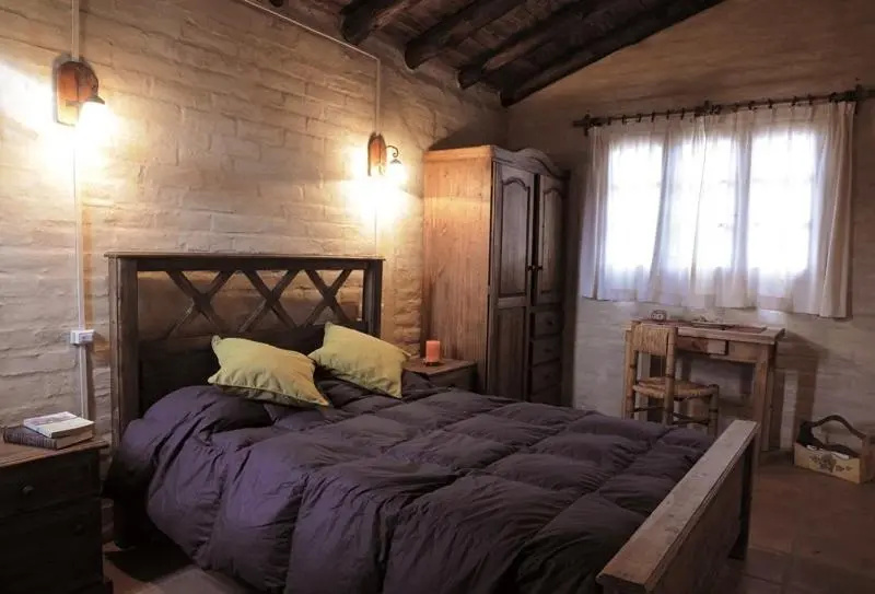 2 Bedrooms Bungalow