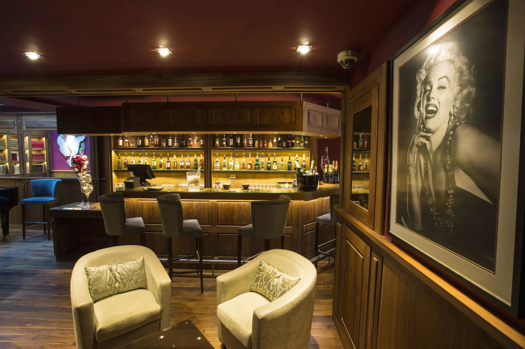 Best Western Plus Cannes Riviera & Spa - 2