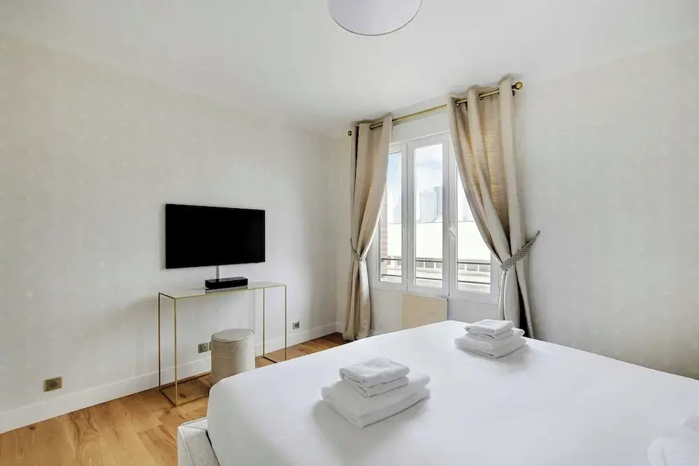 Stunning Apartment - 3br/6p - La Dafense — фото
