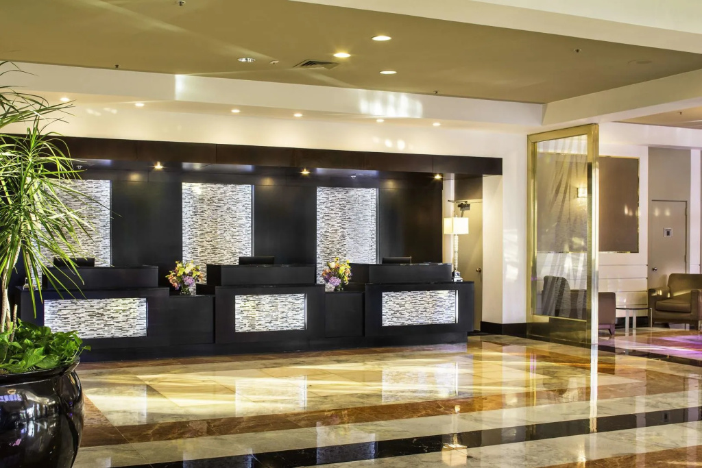 DoubleTree by Hilton New York LaGuardia Airport - Général