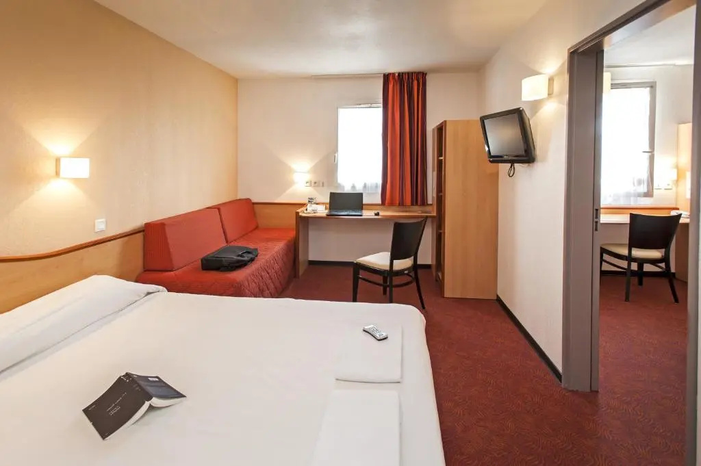 Brit Hotel Confort Montauban - Chambres